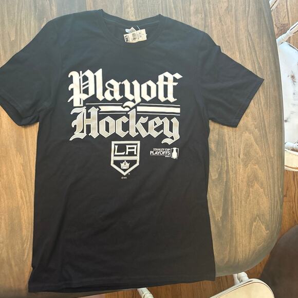 Fanatics brand Los Angeles kings playoff hockey tshirt new with tags - Picture 1 of 1